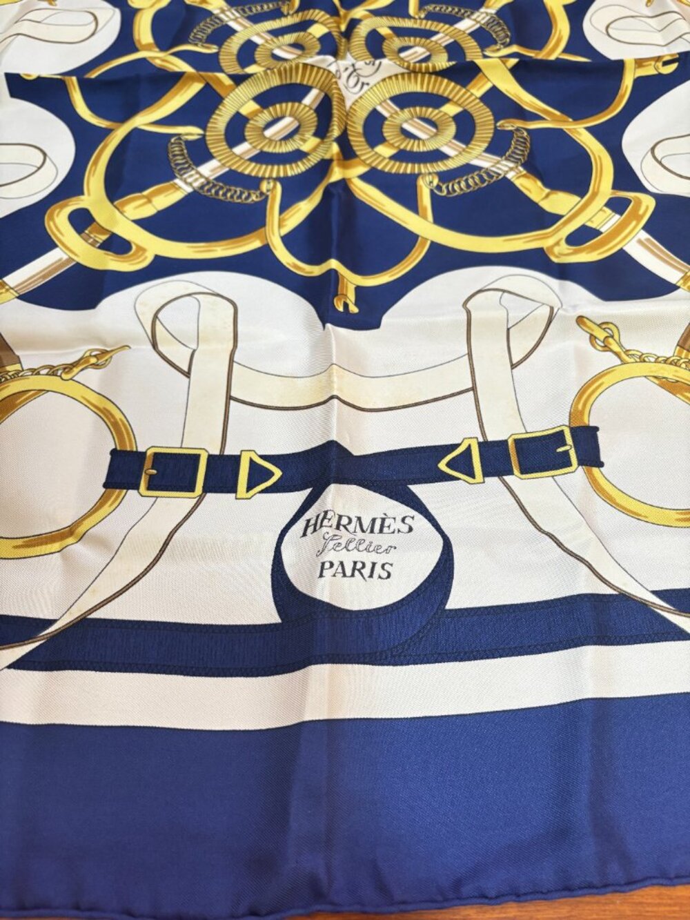 Auth HERMES Carre 90 Sellier Eperon d'Or Scarf Blue/White/Multicolor - Picture 4 of 14